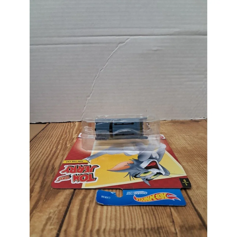 NEW Hot Wheels GRM58 1:64 Hanna Barbera TOM THE CAT Character Die-Cast Car jerry
